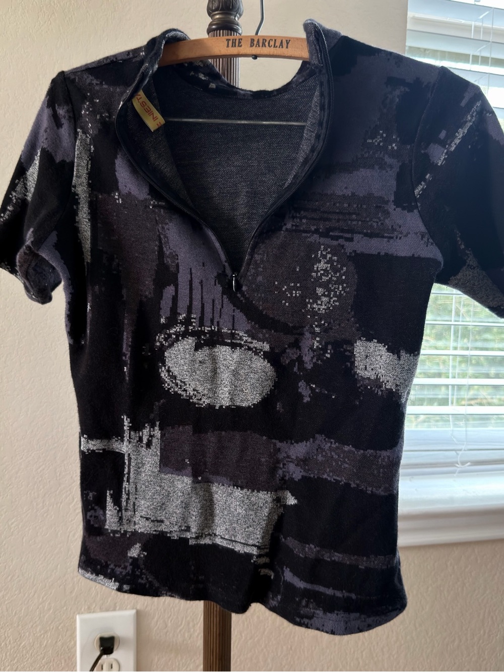Short Sleeve Quarter Zip Knit-ish Active Top - Iniesta